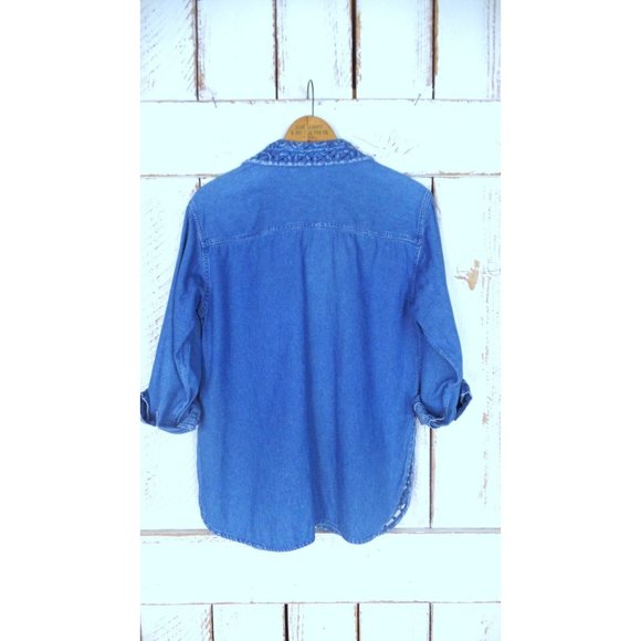 Vintage blue cotton denim button down ribbon cut out shirt/chambray button down - Picture 5 of 6